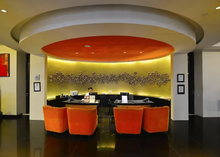 100 Sunset & Ballroom Kuta Lombok